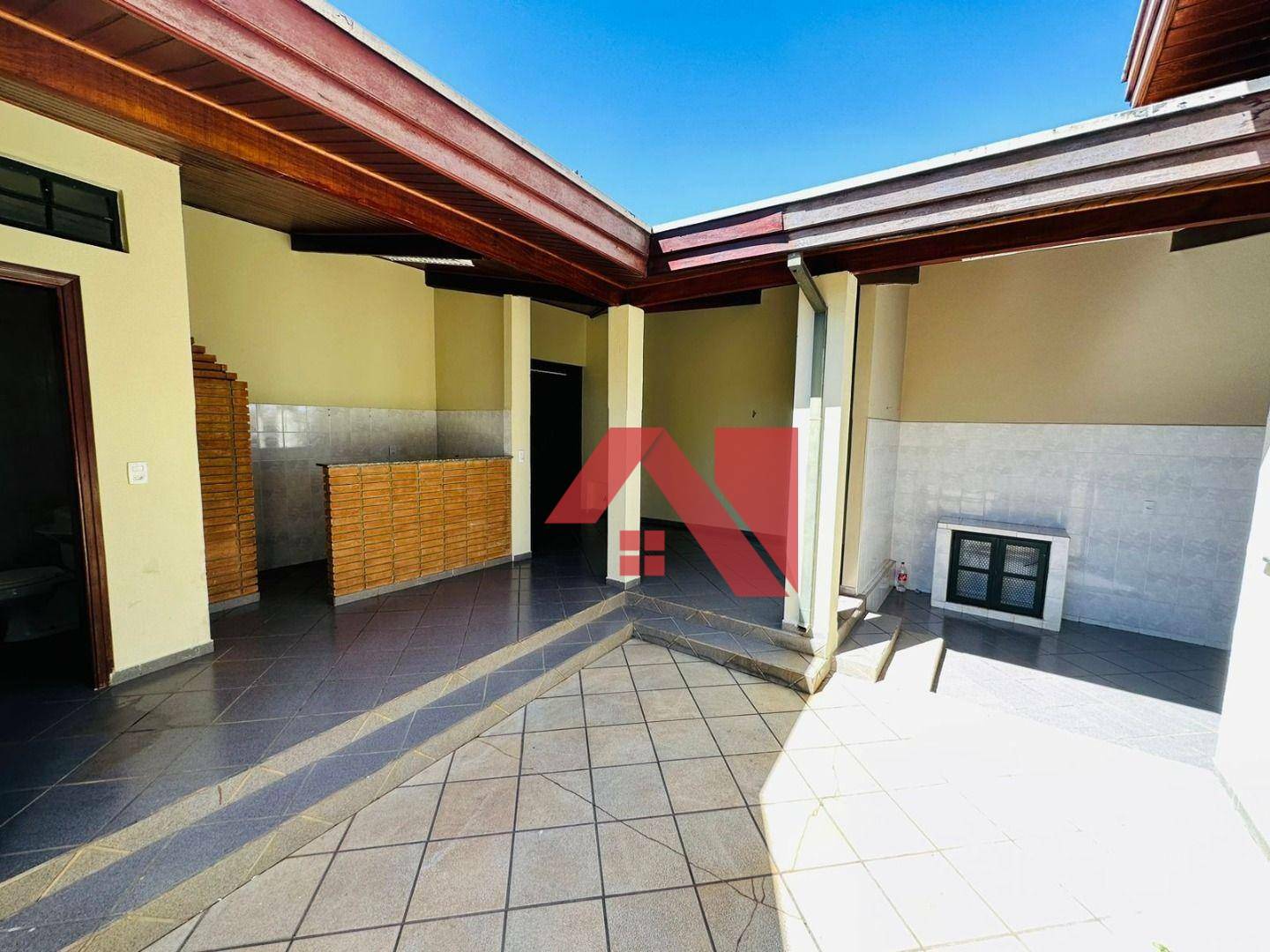 Casa à venda com 4 quartos, 217m² - Foto 17