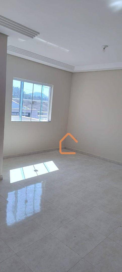 Casa à venda com 3 quartos, 189m² - Foto 8