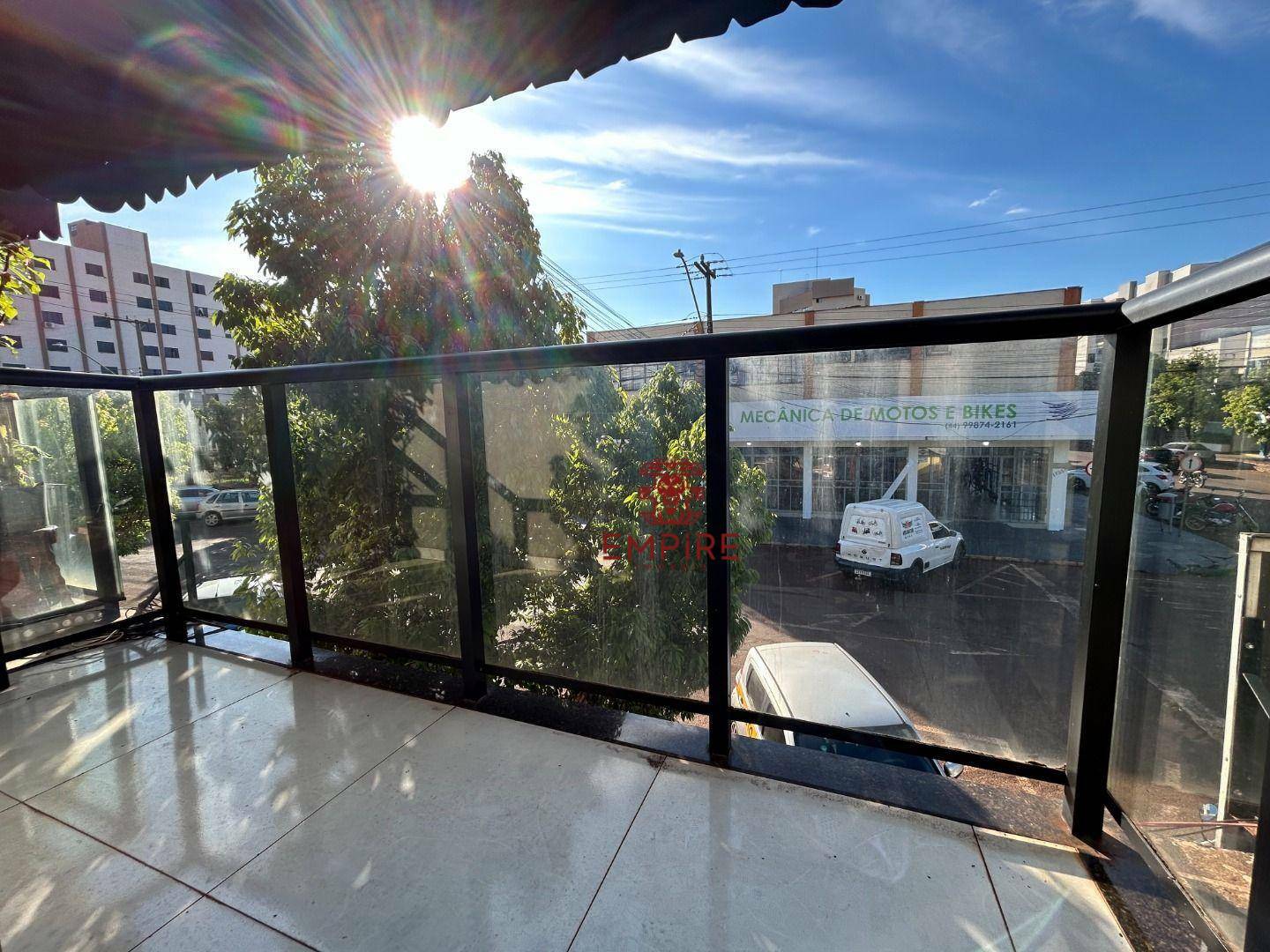 Apartamento para alugar com 3 quartos, 140m² - Foto 3