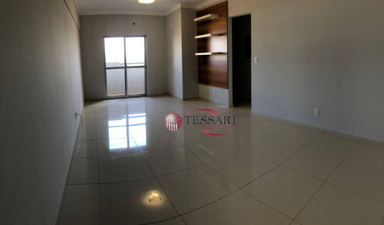 Apartamento à venda com 3 quartos, 98m² - Foto 4