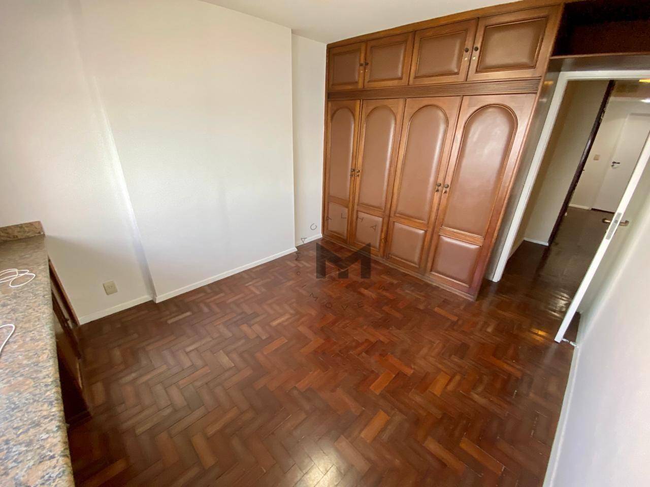 Apartamento à venda com 4 quartos, 180m² - Foto 19