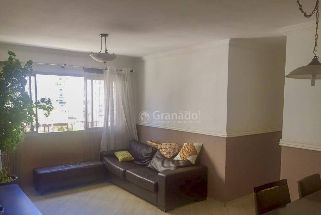 Apartamento à venda com 3 quartos, 100m² - Foto 1