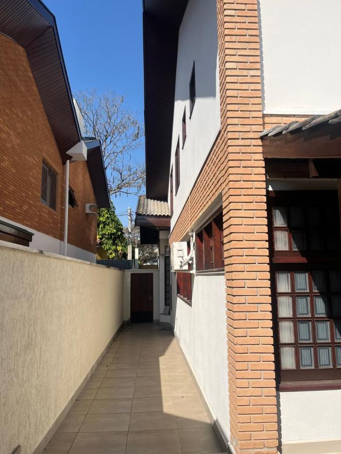 Casa de Condomínio para alugar com 4 quartos, 369m² - Foto 17