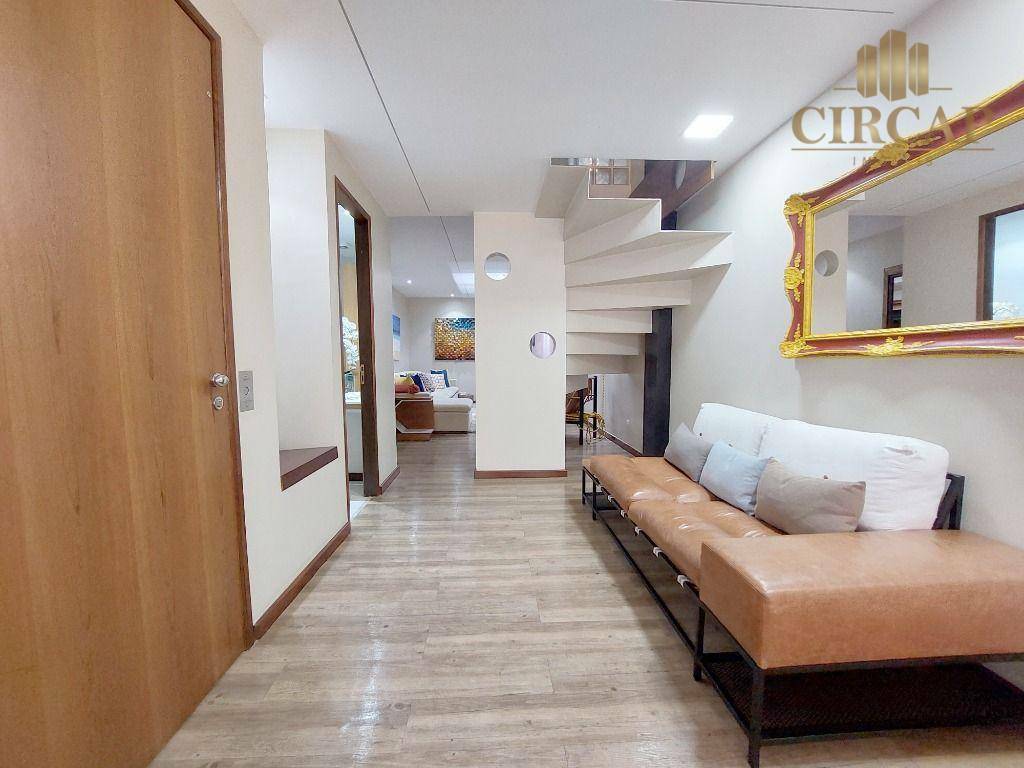 Casa para alugar com 3 quartos, 264m² - Foto 32