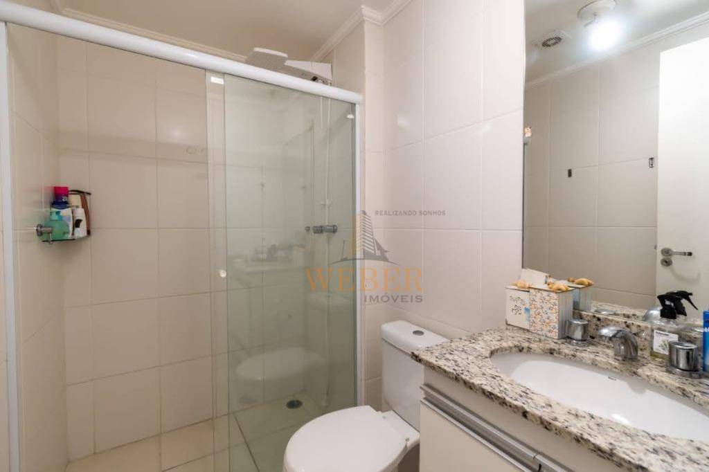 Apartamento à venda com 2 quartos, 66m² - Foto 15