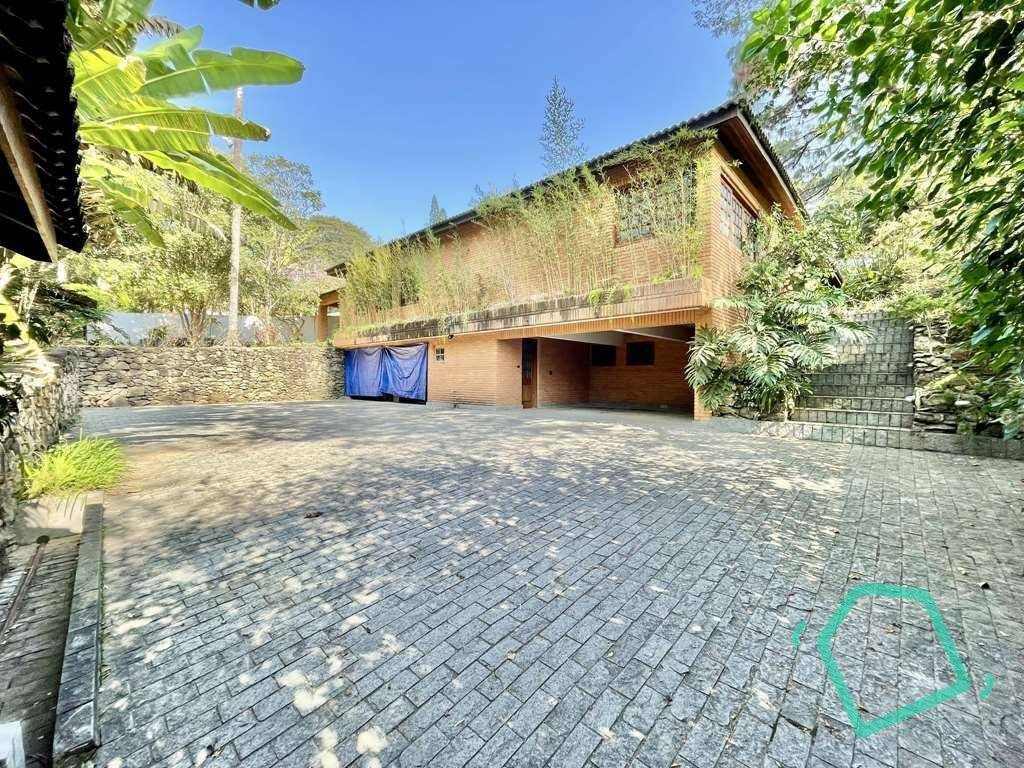 Casa à venda e aluguel com 5 quartos, 923m² - Foto 5