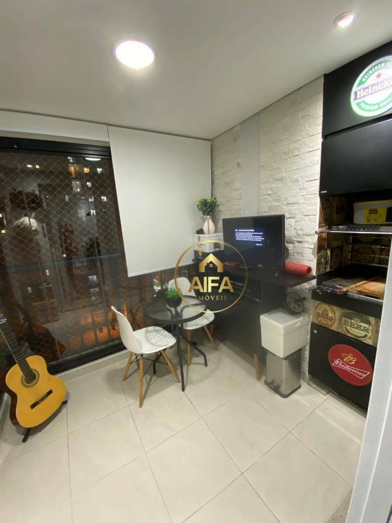 Apartamento à venda com 2 quartos, 70m² - Foto 3