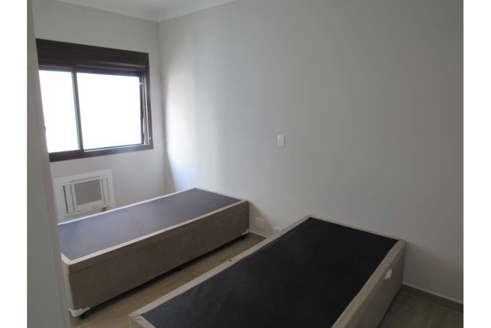 Apartamento à venda com 3 quartos, 130m² - Foto 15