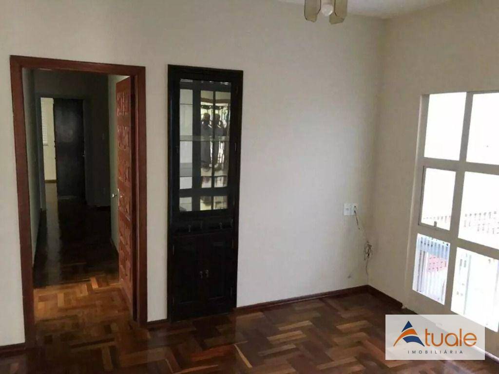 Casa à venda e aluguel com 3 quartos, 174m² - Foto 11