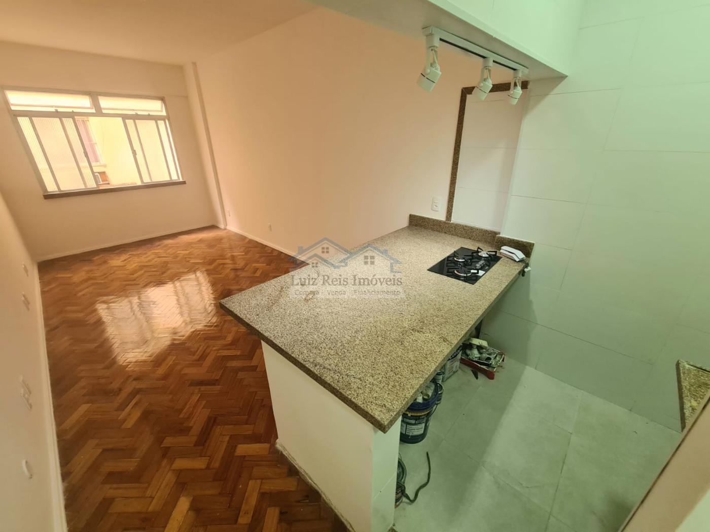 Apartamento à venda com 1 quarto, 35m² - Foto 20