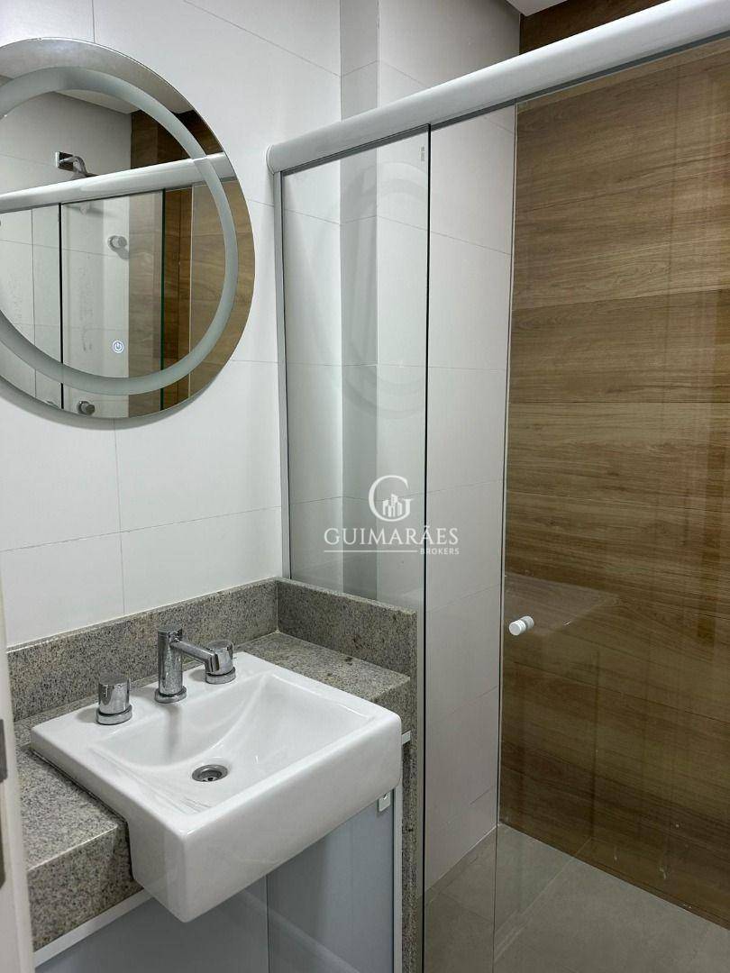 Apartamento à venda com 3 quartos, 162m² - Foto 5