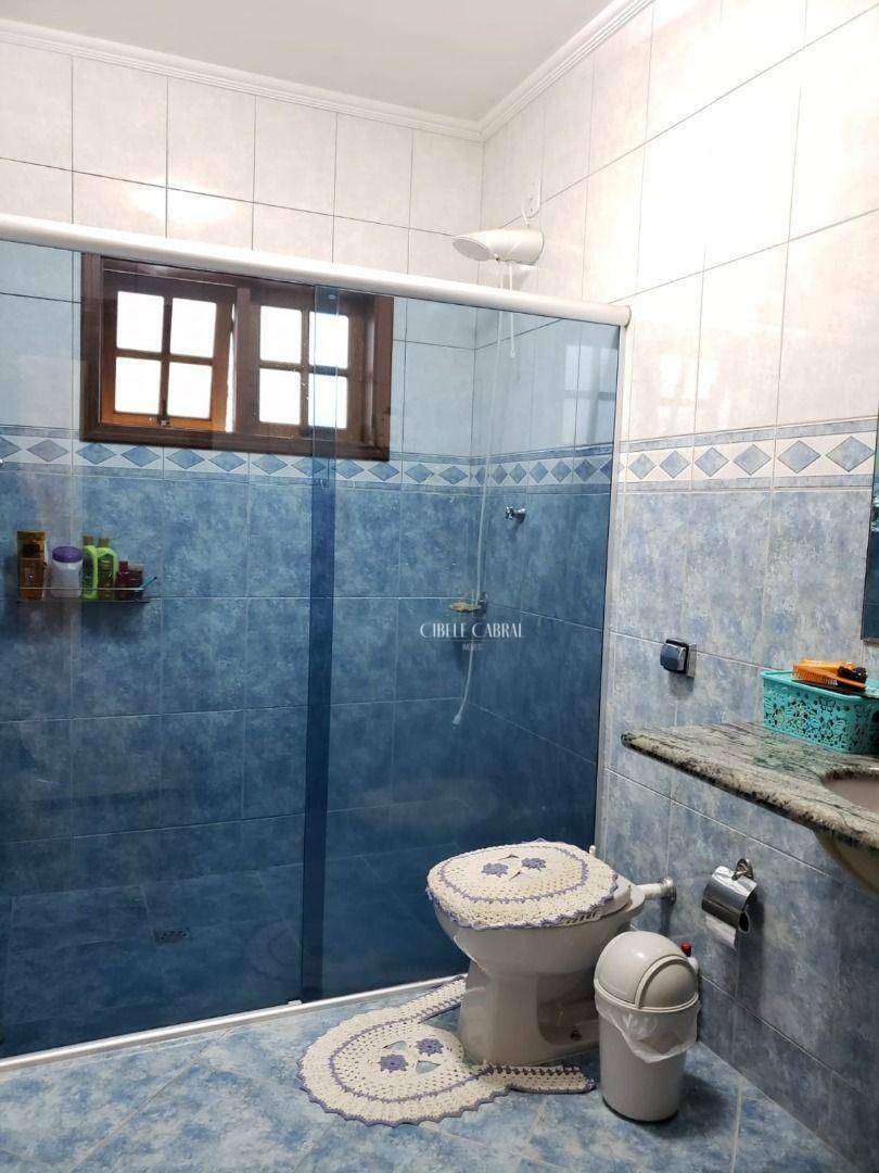 Casa à venda com 3 quartos, 233m² - Foto 20