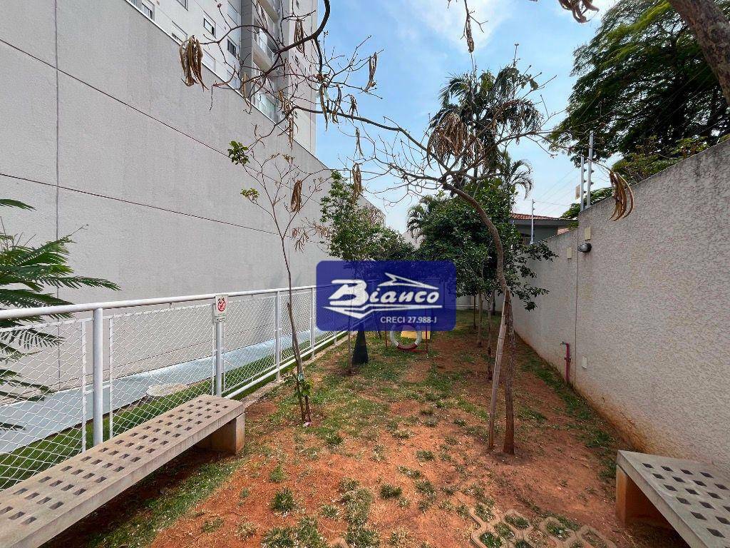 Apartamento para alugar com 2 quartos, 56m² - Foto 41