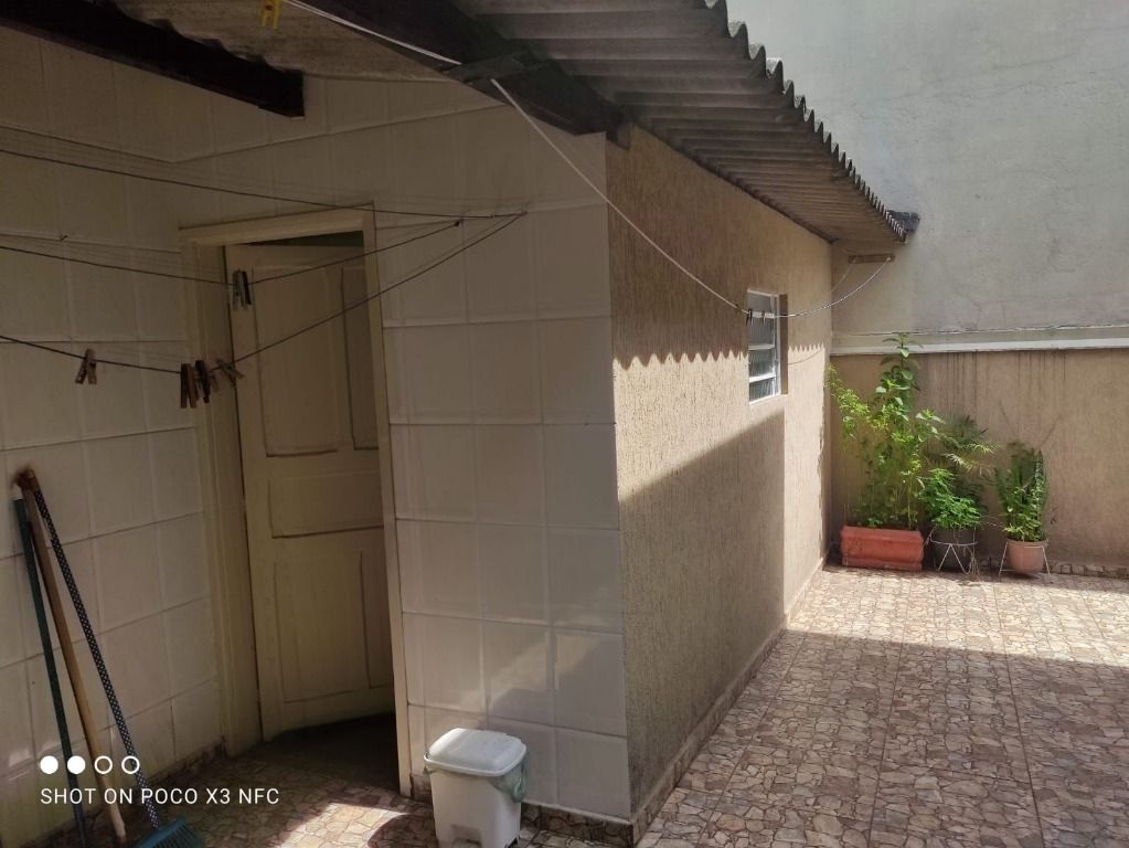 Casa à venda com 2 quartos, 189m² - Foto 17