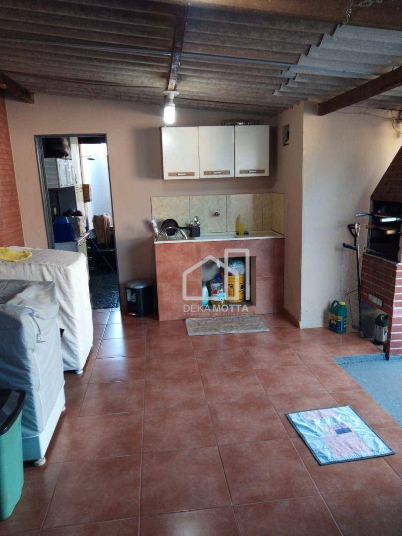 Casa à venda com 3 quartos, 1m² - Foto 6