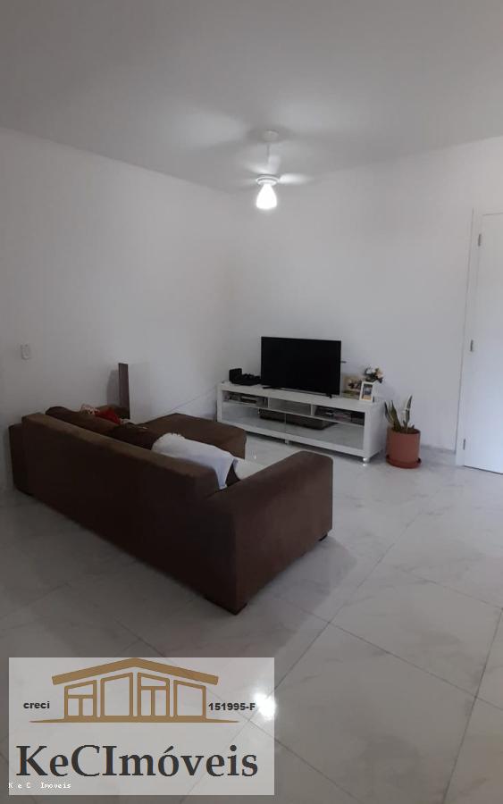 Apartamento à venda com 2 quartos, 65m² - Foto 22