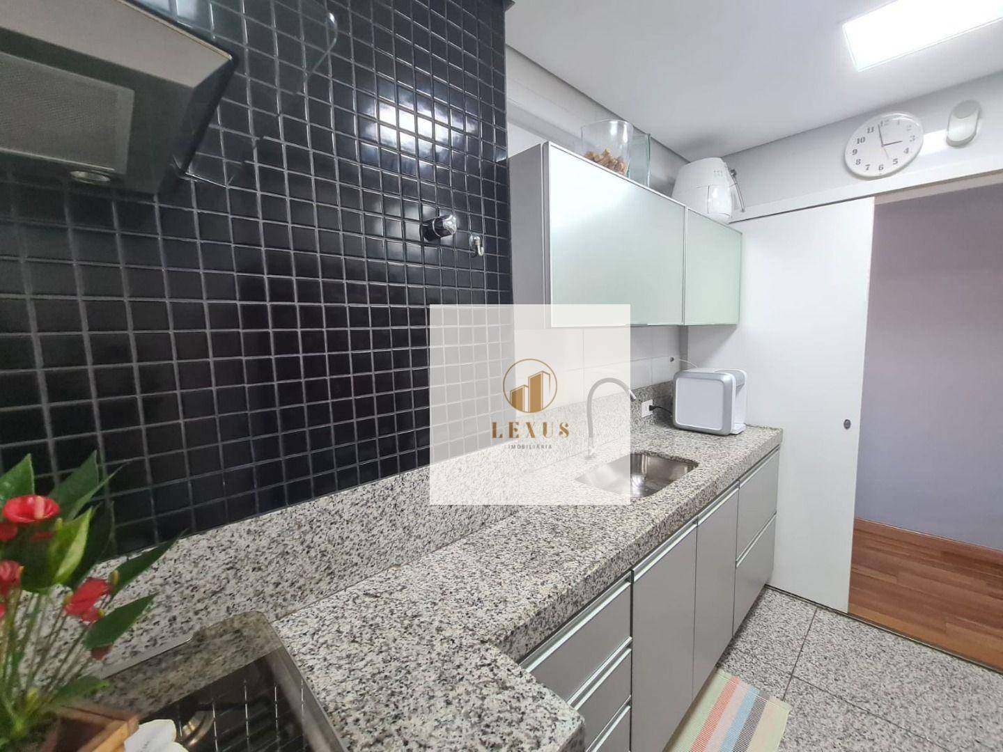 Apartamento à venda com 2 quartos, 82m² - Foto 10