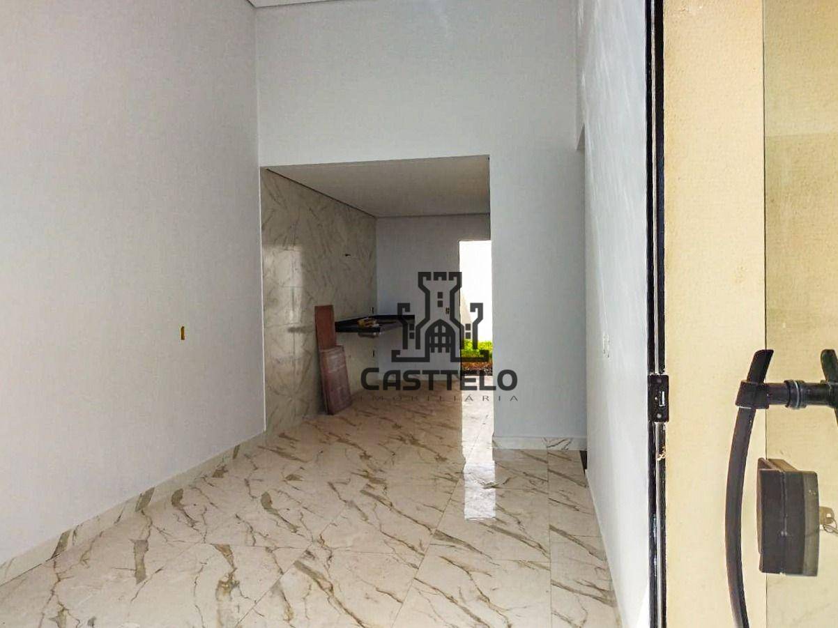 Casa à venda com 3 quartos, 98m² - Foto 6