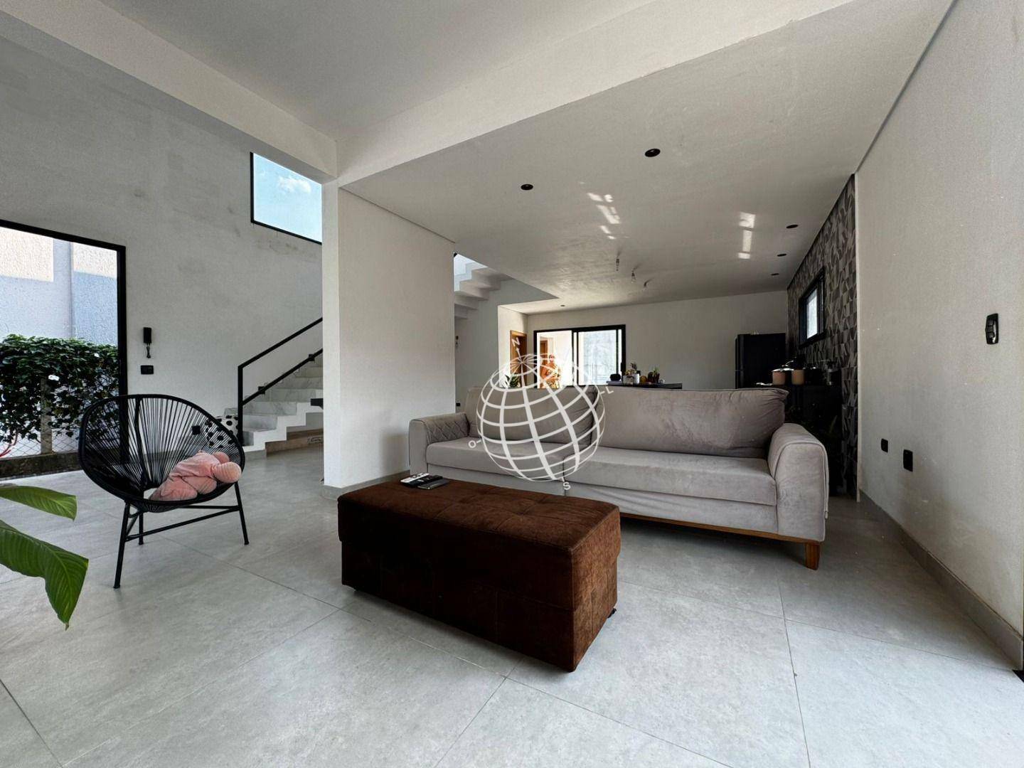 Casa à venda com 3 quartos, 192m² - Foto 10