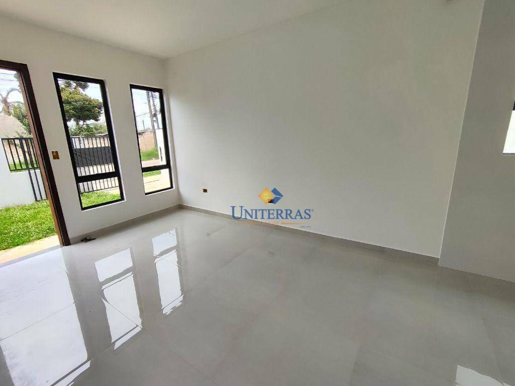 Casa à venda com 3 quartos, 56m² - Foto 3