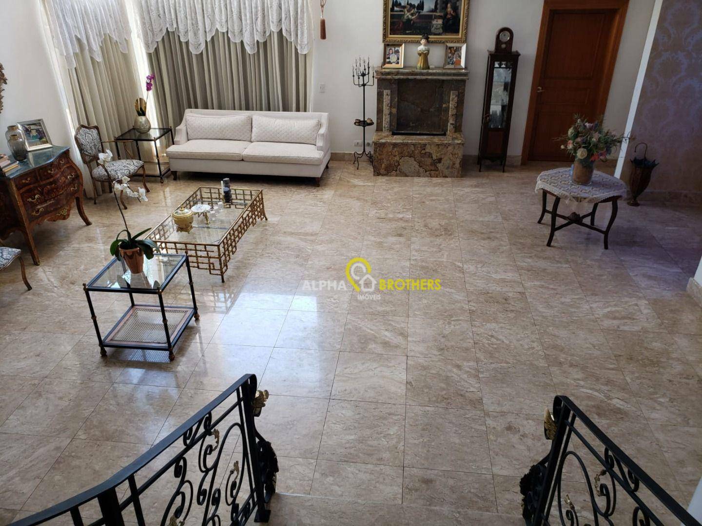 Casa de Condomínio à venda e aluguel com 5 quartos, 618m² - Foto 4