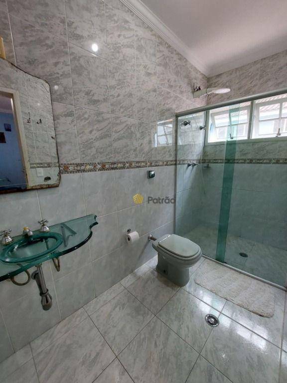 Sobrado à venda com 3 quartos, 326m² - Foto 25