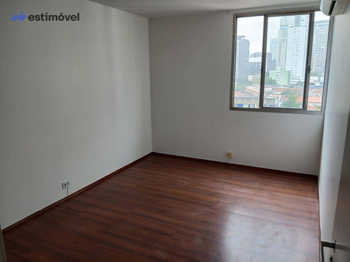 Apartamento para alugar com 2 quartos, 90m² - Foto 15