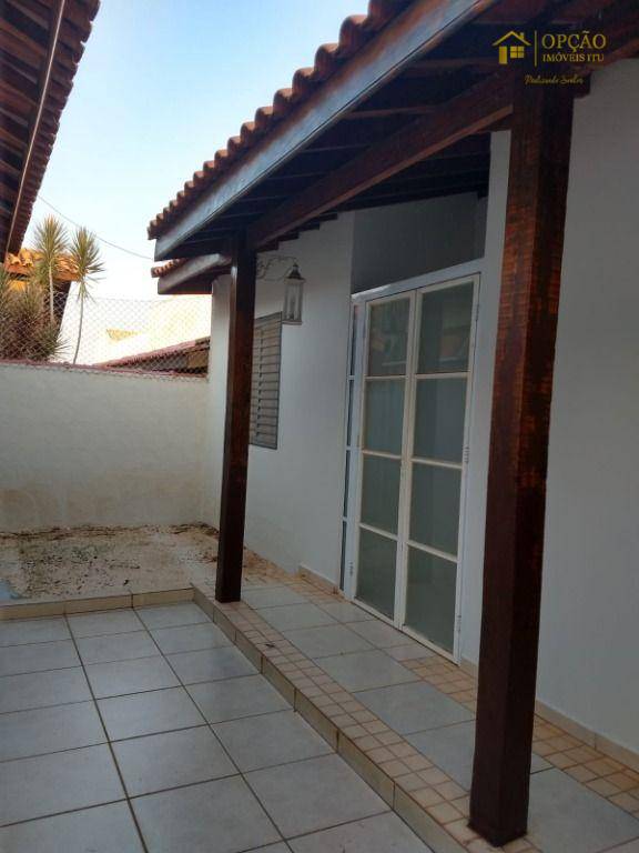 Casa de Condomínio à venda com 2 quartos, 140m² - Foto 12