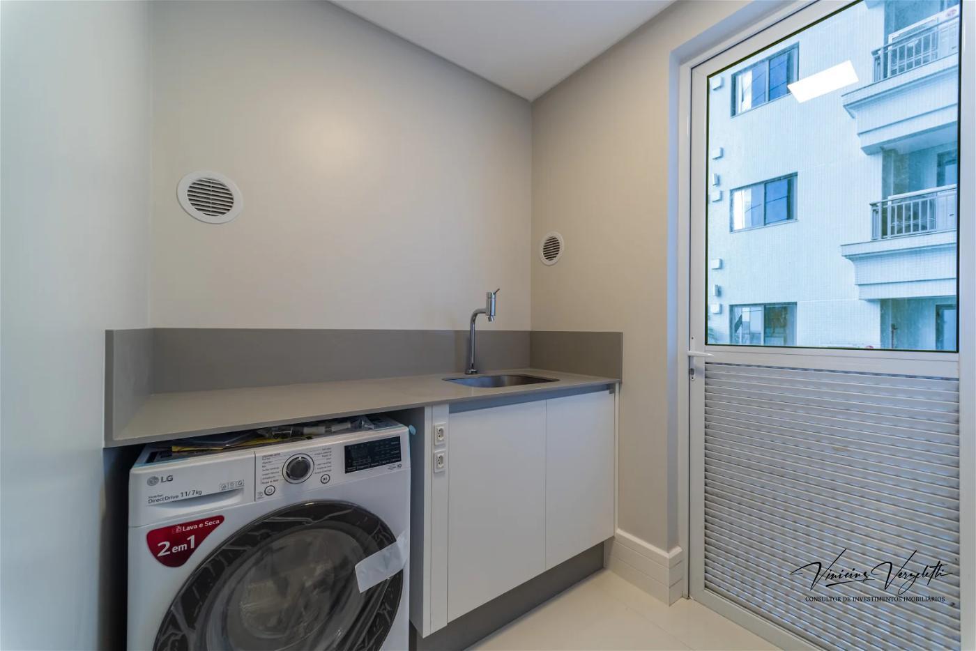 Apartamento à venda com 4 quartos, 238m² - Foto 20