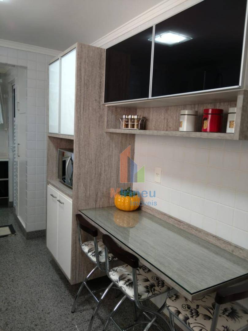 Apartamento à venda com 3 quartos, 134m² - Foto 23