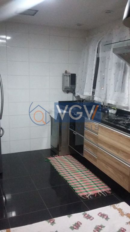 Apartamento à venda com 3 quartos, 136m² - Foto 8