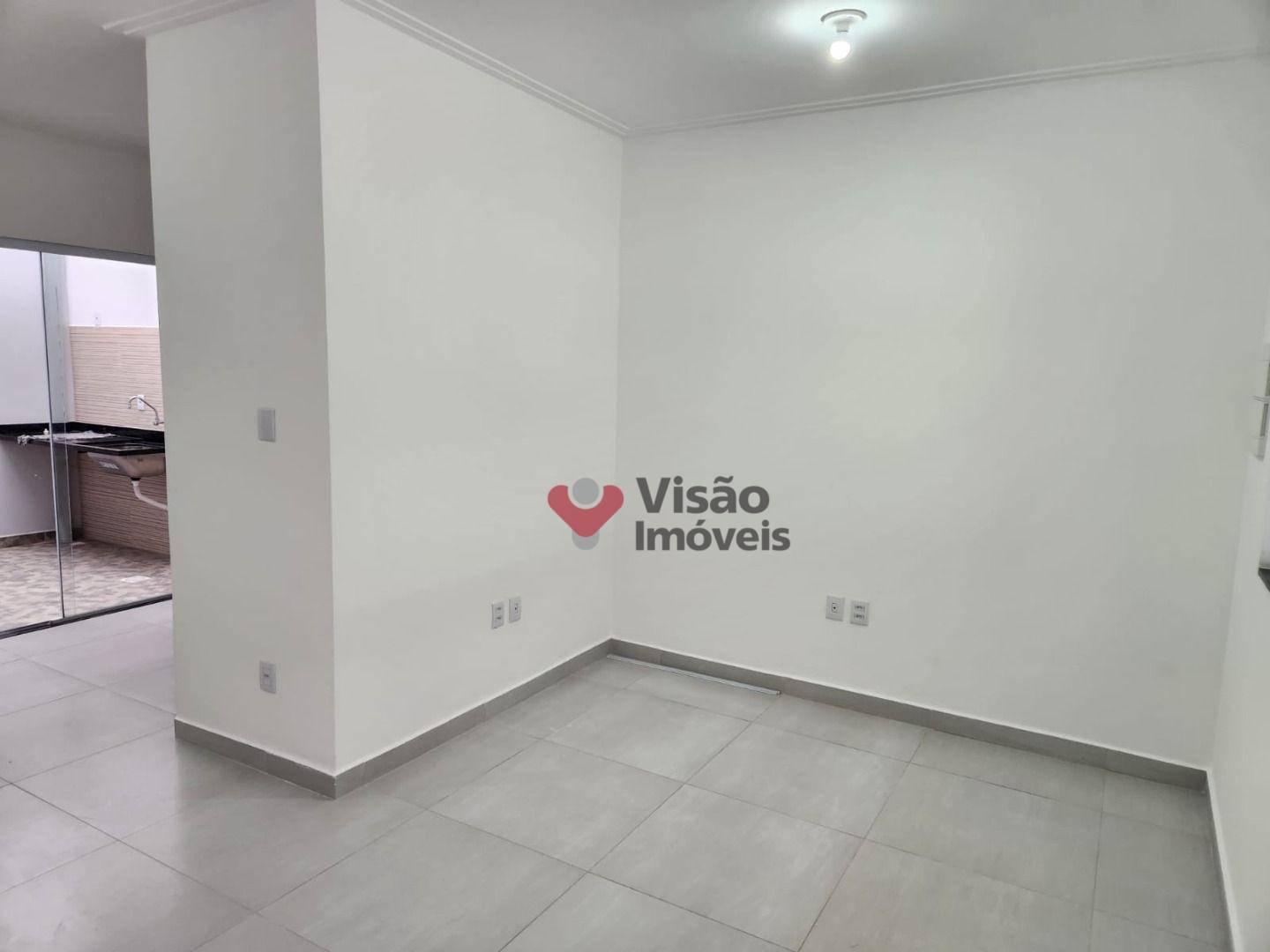 Casa à venda com 3 quartos, 88m² - Foto 11