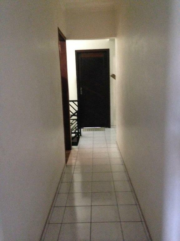 Sobrado à venda com 7 quartos, 270m² - Foto 24