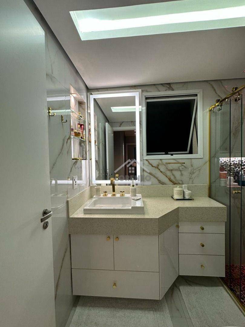 Apartamento à venda com 3 quartos, 135m² - Foto 14