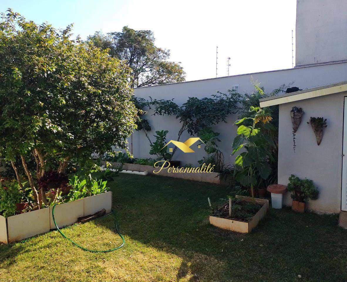 Casa à venda com 3 quartos, 170m² - Foto 25