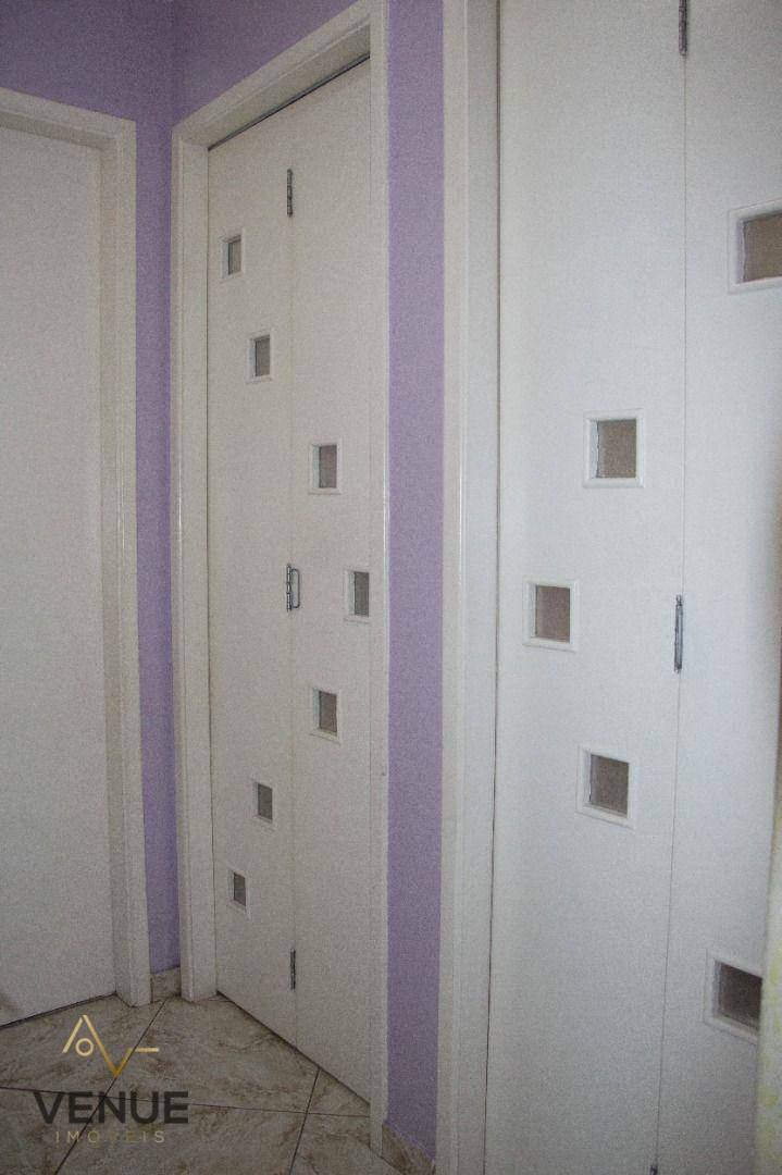 Apartamento à venda com 2 quartos, 60m² - Foto 10