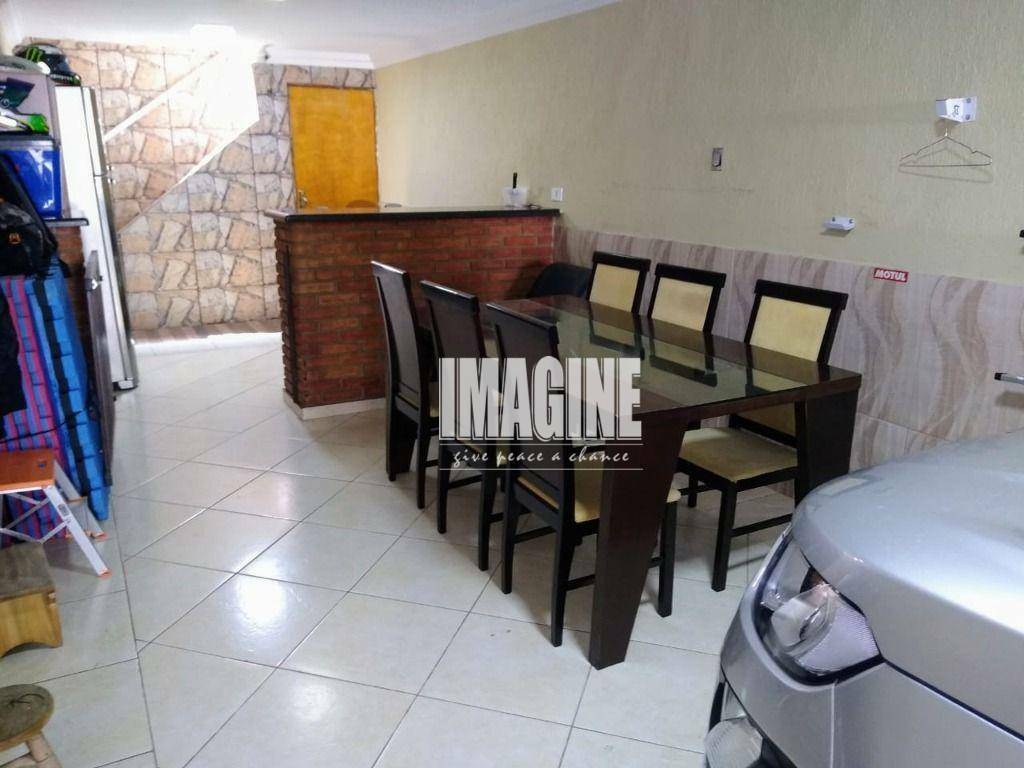 Sobrado à venda com 3 quartos, 180m² - Foto 19