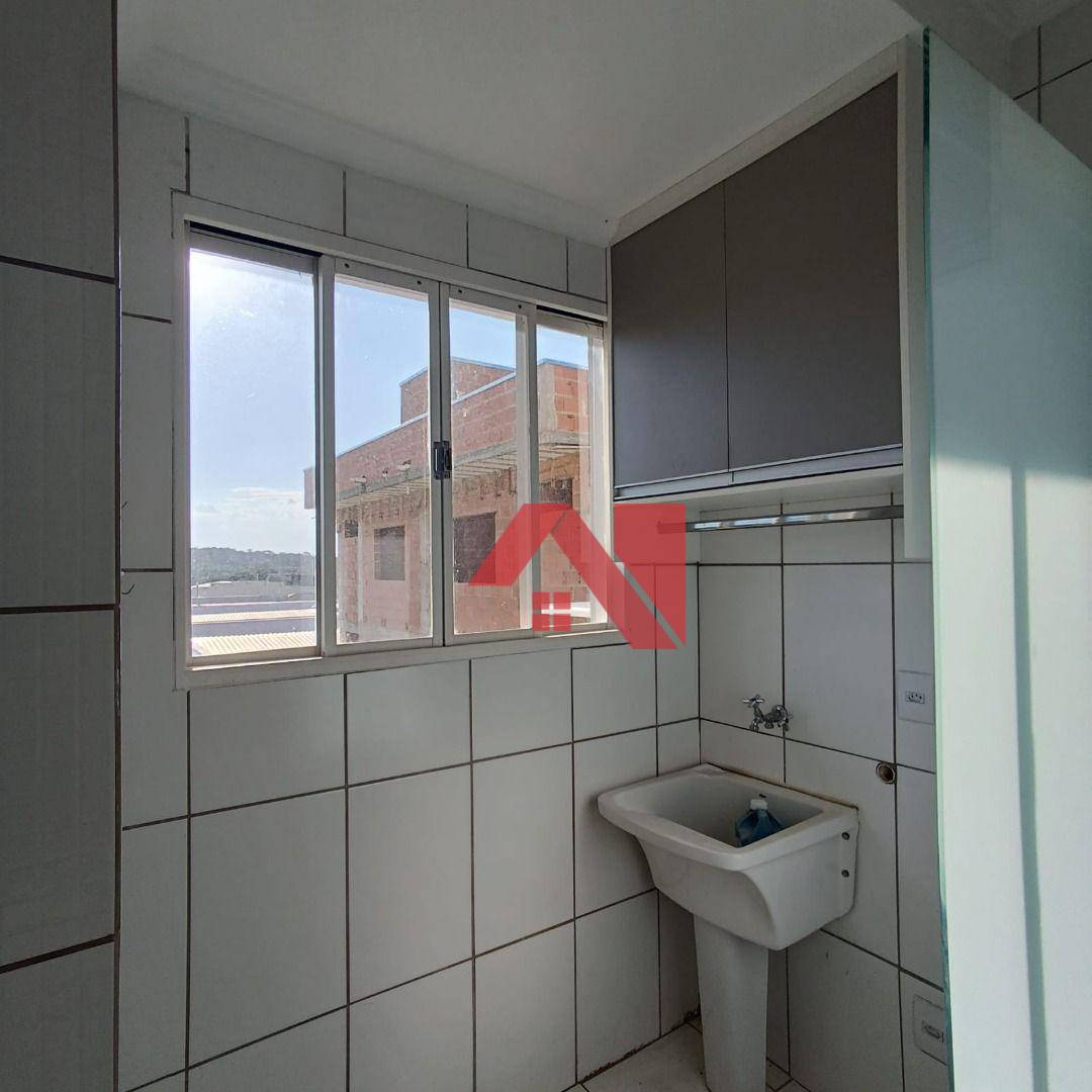 Apartamento para alugar com 3 quartos, 80m² - Foto 5