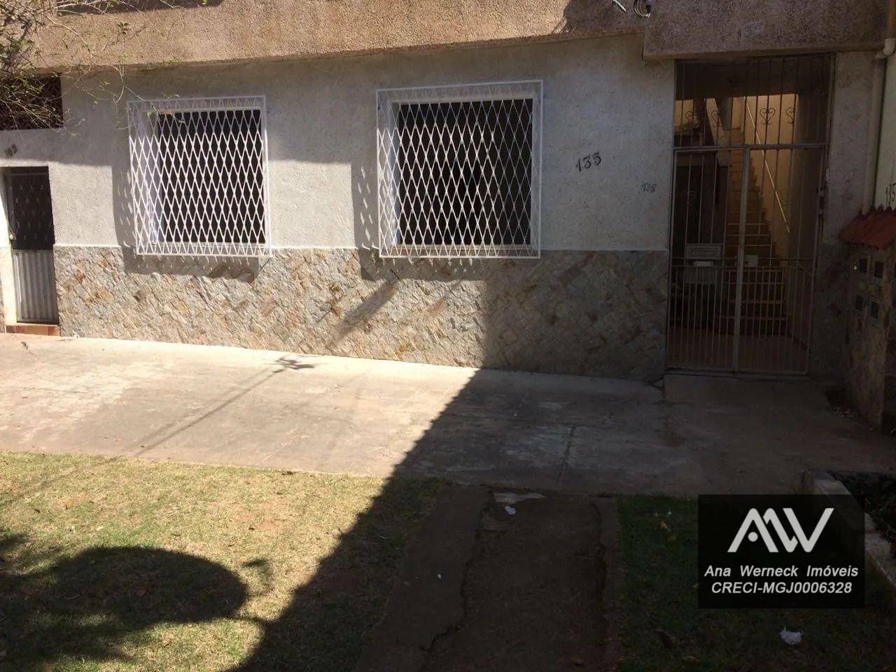 Apartamento à venda com 3 quartos, 70m² - Foto 2