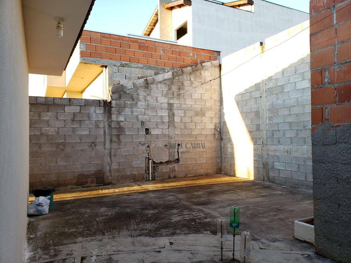 Casa à venda com 3 quartos, 213m² - Foto 19