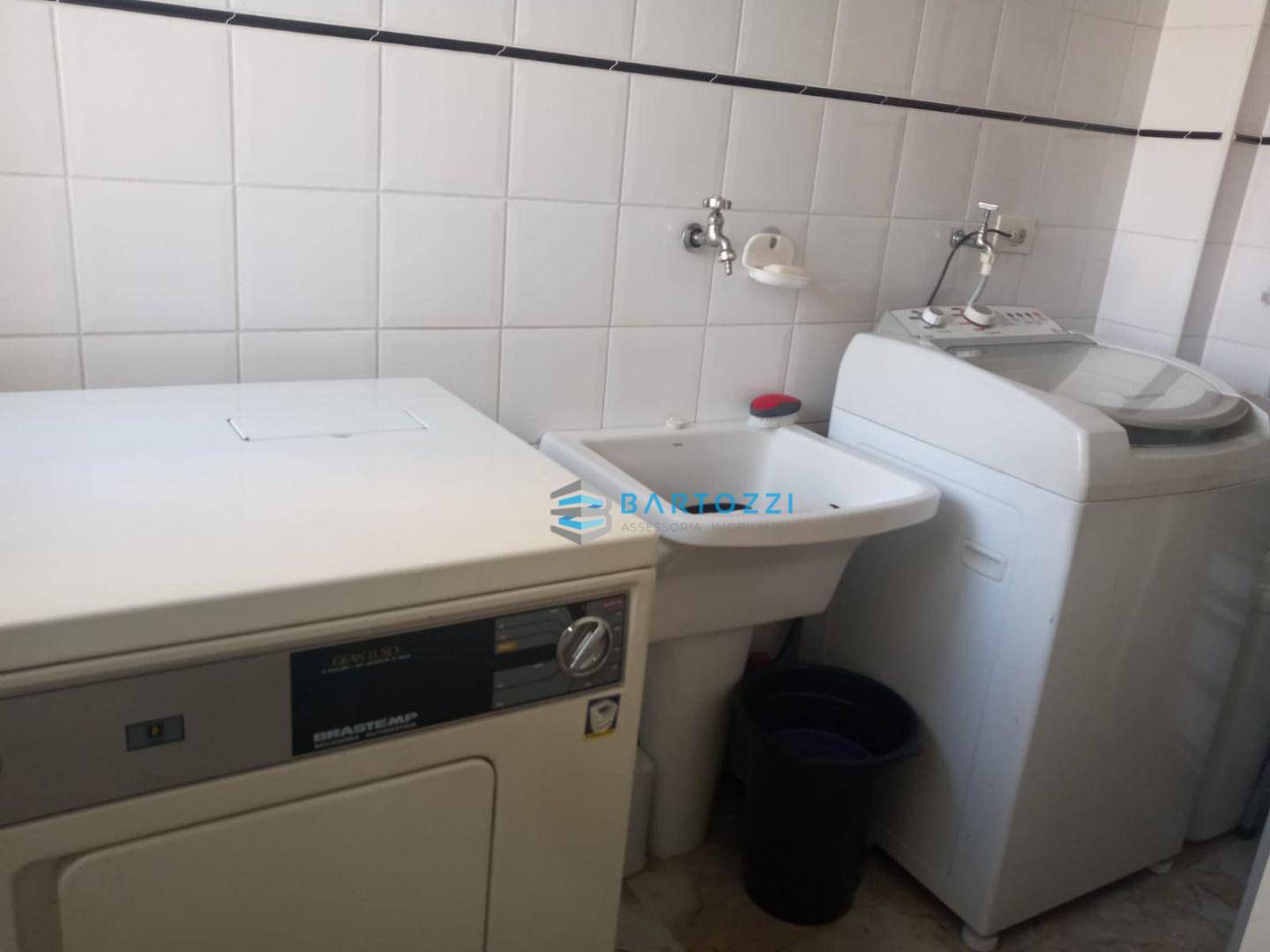 Apartamento à venda com 3 quartos, 86m² - Foto 19