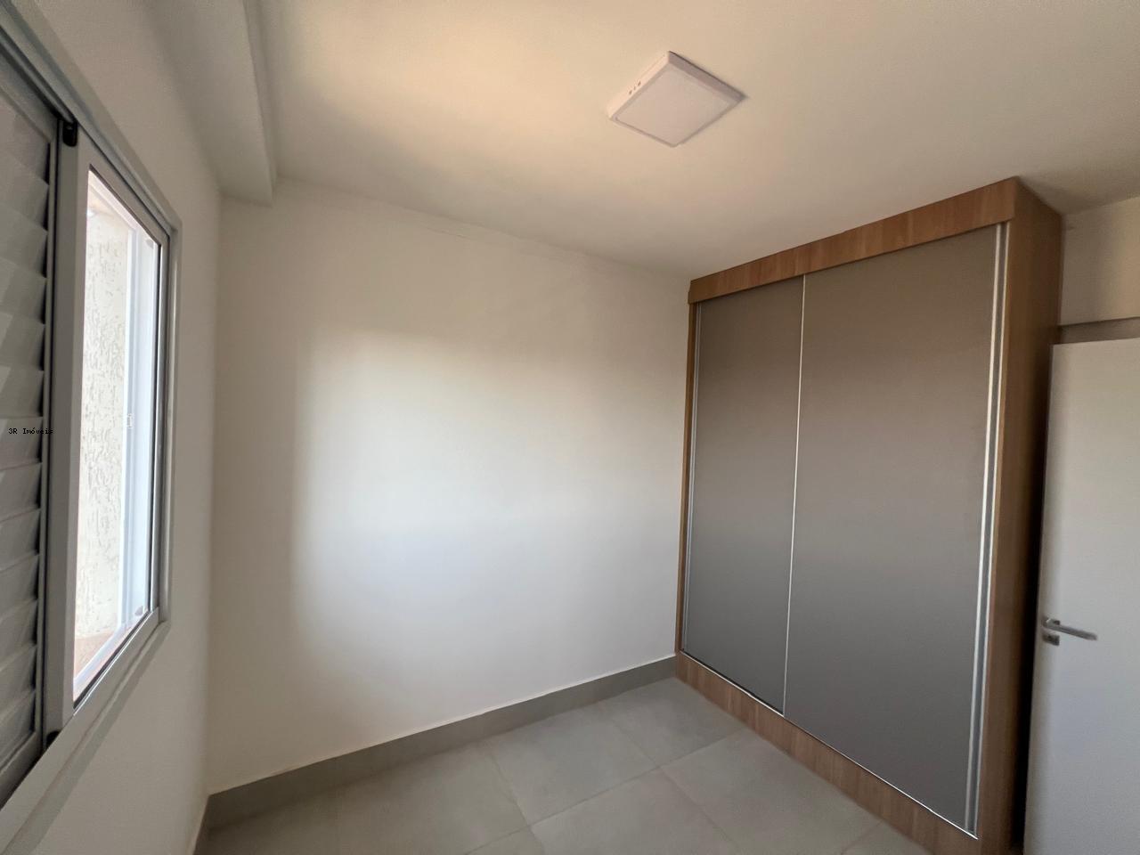 Apartamento para alugar com 2 quartos, 70m² - Foto 9