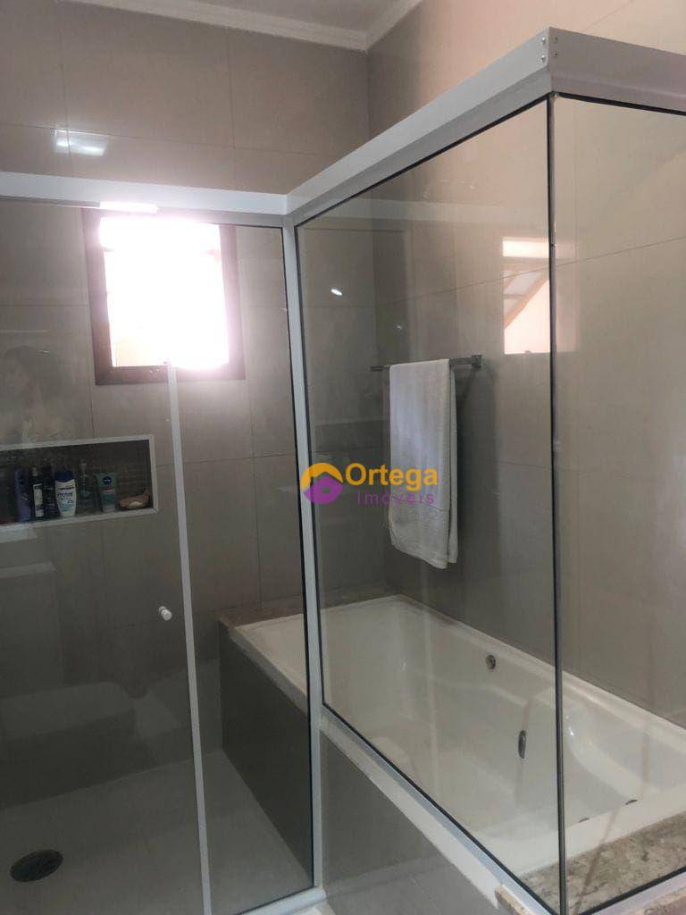 Sobrado à venda com 3 quartos, 295m² - Foto 22