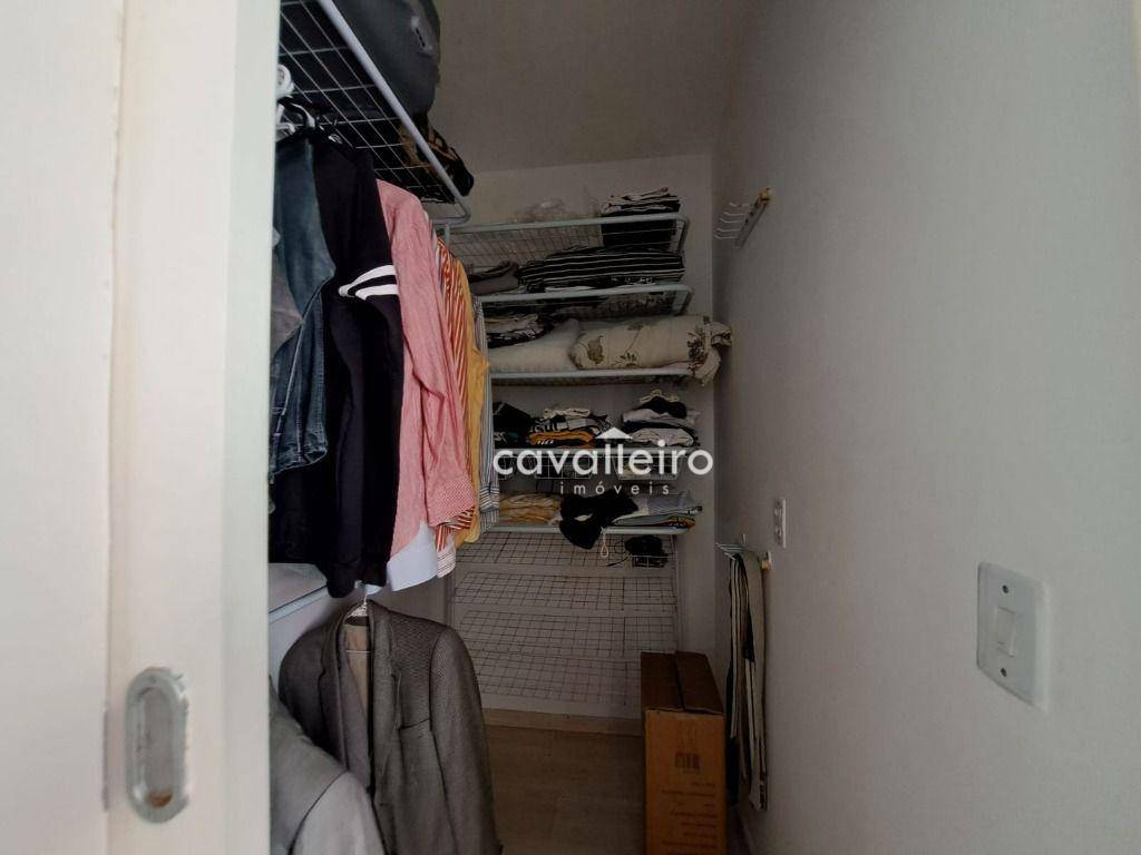 Casa de Condomínio à venda com 4 quartos, 230m² - Foto 49