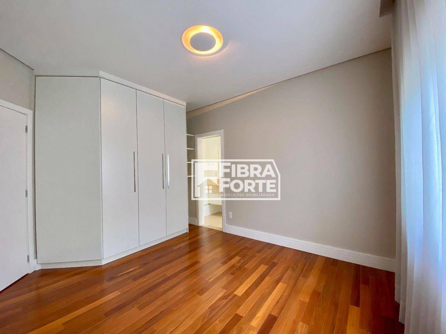 Casa de Condomínio para alugar com 3 quartos, 279m² - Foto 10