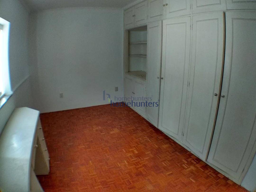 Casa à venda com 3 quartos, 280m² - Foto 24