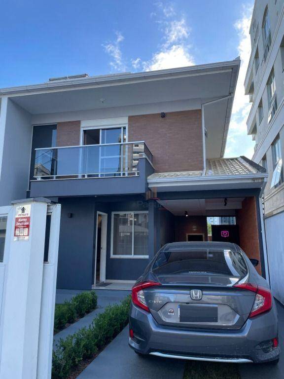 Sobrado à venda com 3 quartos, 128m² - Foto 2