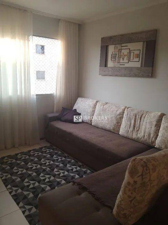 Apartamento à venda com 3 quartos, 74m² - Foto 2