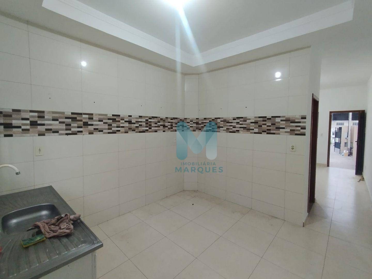 Sobrado à venda com 2 quartos, 90m² - Foto 1