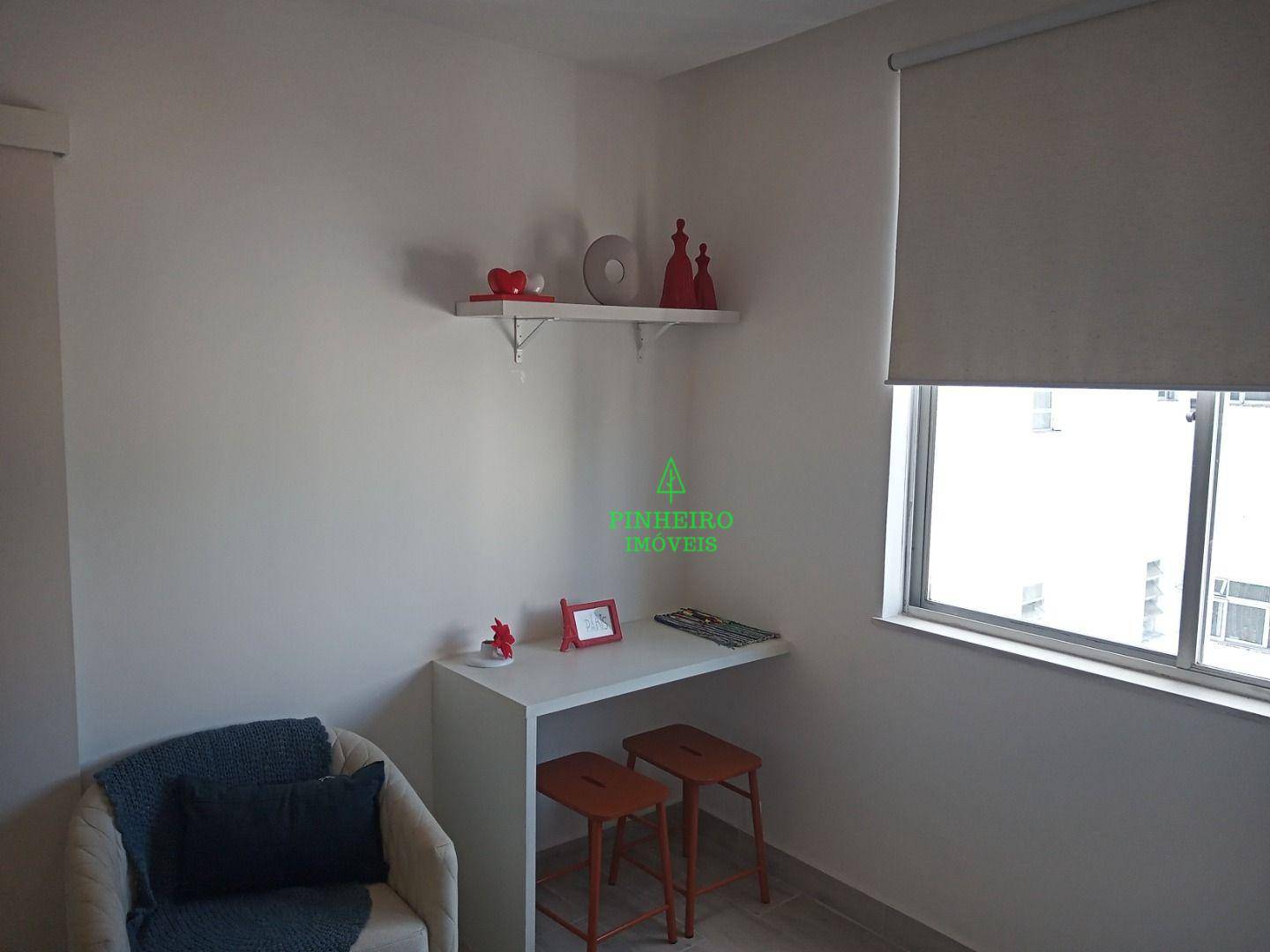 Apartamento à venda com 2 quartos, 75m² - Foto 11